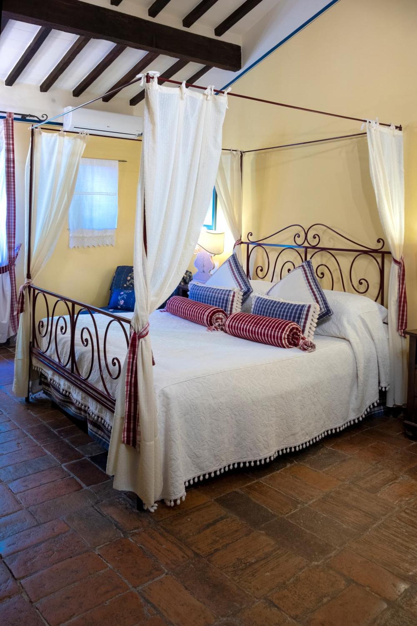 Locanda Del Molino Cortona Bagian luar foto